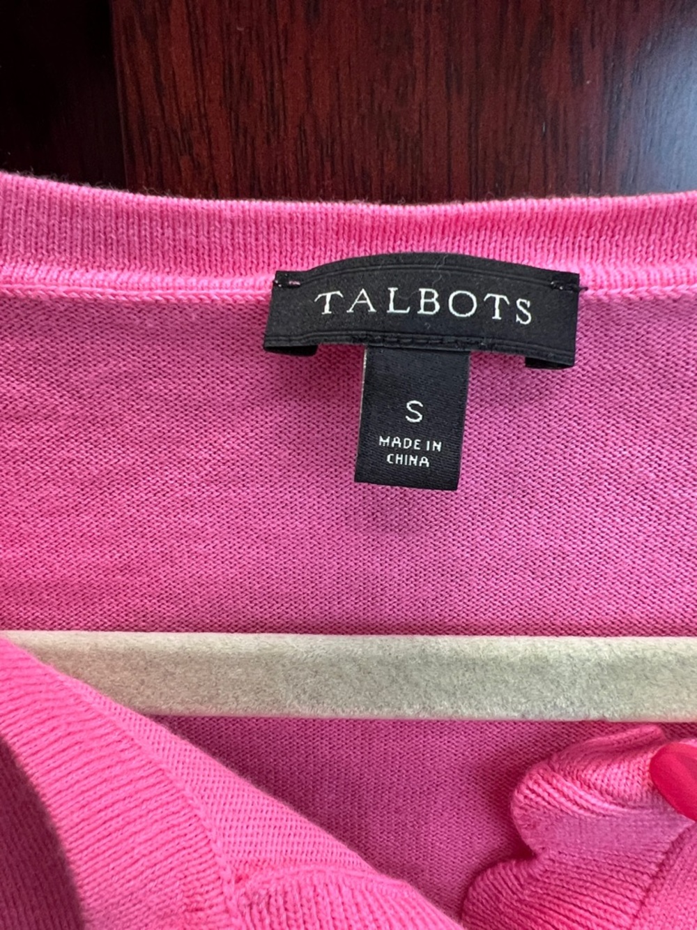 Talbots Bright Pink Scallop-Button Cardigan - Picture 2 of 3
